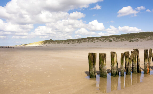 Weg durch die Dünen zum Nordseestrand